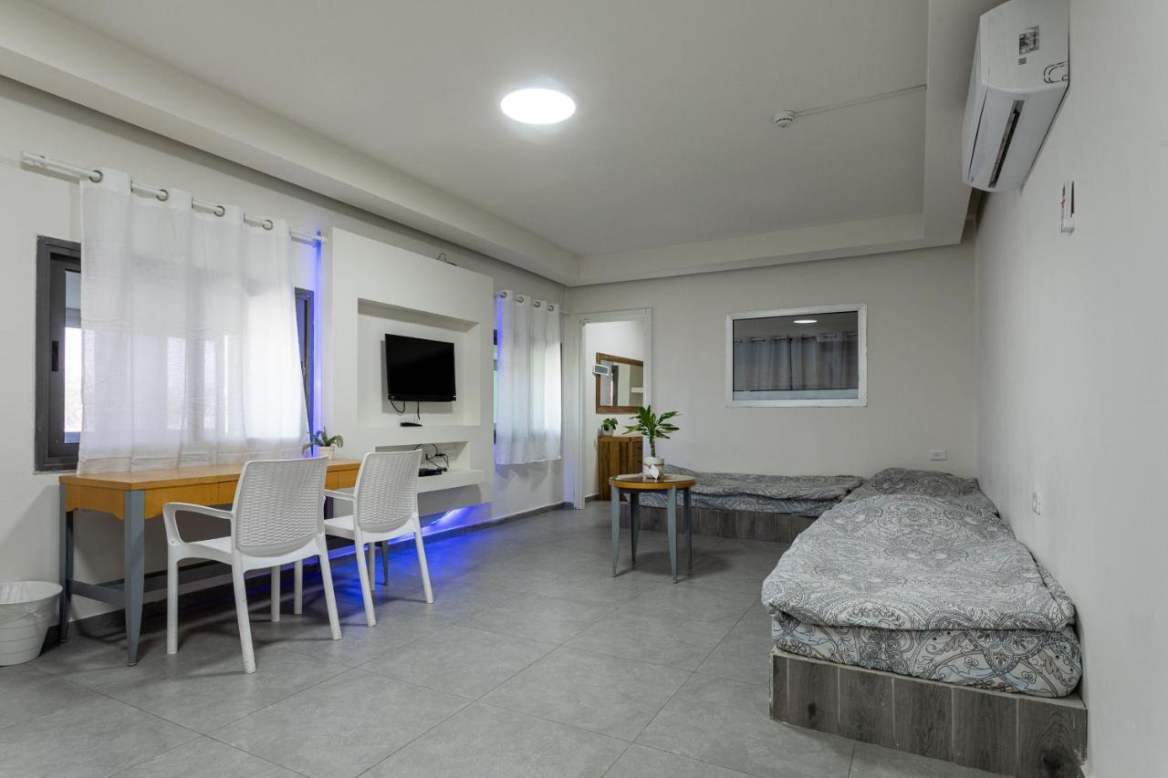 Little Prince Hostel-5 Min Walk To The Beach Ελάτ Εξωτερικό φωτογραφία